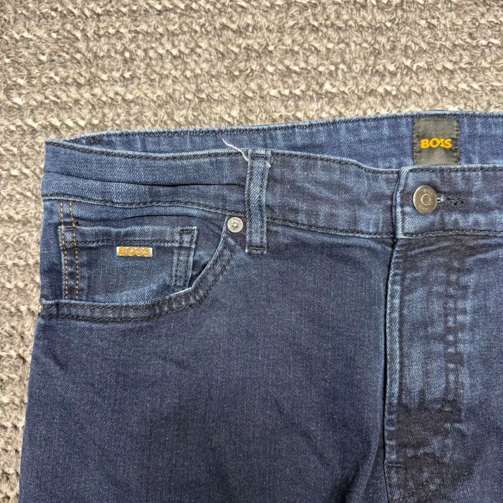 Hugo Boss Mens Maine Regular Fit Jeans Size 36x32 Blue Dark Wash Denim Pants - Picture 7 of 11